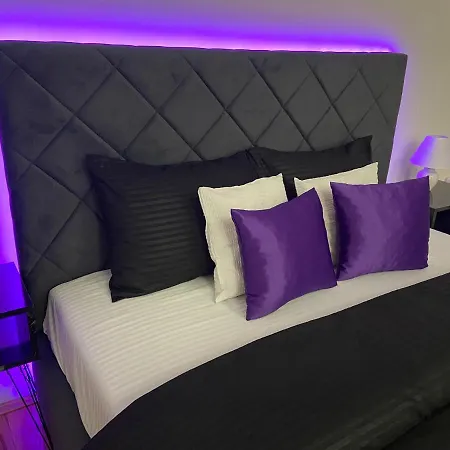 Glamur Apartment *
