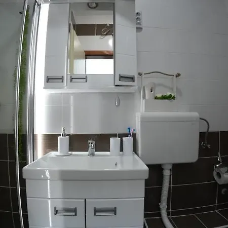 Glamur Apartment *
